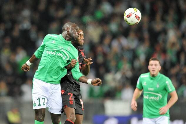 21 RICARDO PEREIRA (nice) - 12 Cheik MBENGUE (asse) FOOTBALL : Saint Etienne vs Nice - Ligue 1 - 20 11 2016 FEP 