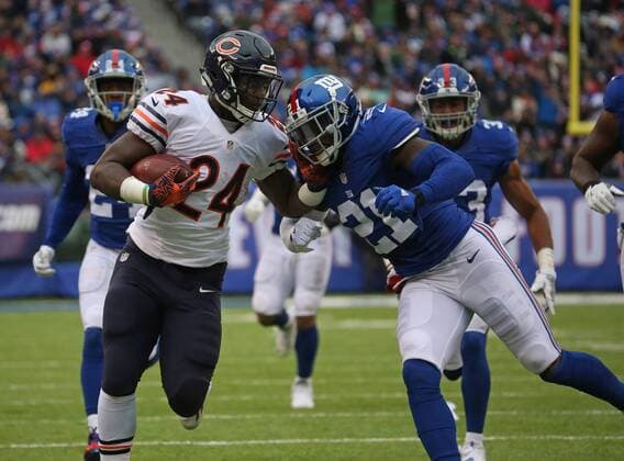 November 20, 2016 - East Rutherford, NJ, USA - Chicago Bears running back Jordan Howard (24) runs for a long gain against the New York Giants strong safety Landon Collins (21) in the second quarter on Sunday, Nov. 20, 2016 at MetLife Stadium in East Rutherford, N.J. Chicago Bears vs. New York Giants - ZUMAm67_ 20161120_zaf_m67_003