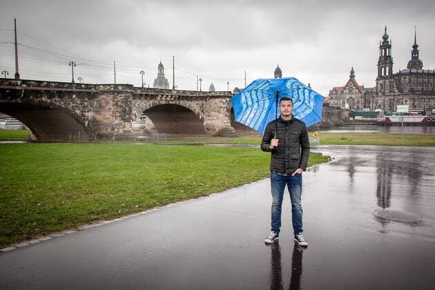Florian Ballas beim Fotoshooting für das Stadionheft Kreisel. Florian Ballas