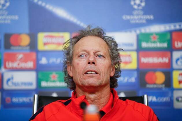 Club s head coach Michel Preud homme pictured during a press conference PK Pressekonferenz of Belgian first division soccer team Club Brugge KV in Leicester, Great Britain, Monday 21 November 2016. Club Brugge will play tomorrow the fifth game of Champions League group stage competition, in the group G, against British club Leicester City Football Club. BRUNOxFAHY  x04980305x