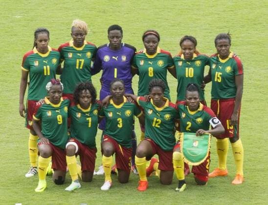 (161121) -- YAOUNDE, Nov. 21, 2016 -- Cameroonian national women football team players take a group photo before the 10th edition of African Women Cup of Nations (AFCON) opening at a stadium in Yaounde, capital Cameroon, Nov. 19, 2016. The 10th edition of AFCON kicked off here on Saturday, with 8 teams competing for the cup in the next two weeks. Cameroonian national women football team defeated Egyptian team by 2 :0 in the opening match. ) CAMEROON-YAOUNDE-AFCON-OPENING FabricexNgon 