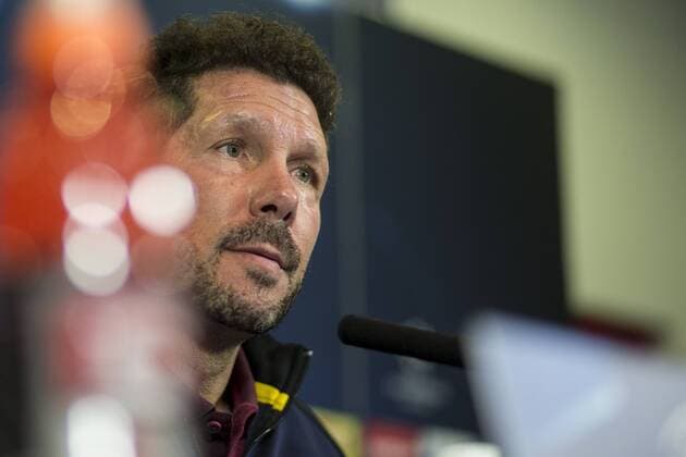 Fußball, CL, Atletico Madrid PK Atletico de Madrid s coach Diego Pablo Cholo Simeone during the official press conference PK Pressekonferenz before the Champions League match between Atletico de Madrid and PSV Eindhoven at Vicente Calderon Stadium in Madrid , Spain. November 22, 2016.  (20161122027)