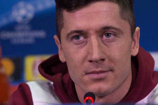 Fußball, CL, Bayern München PK November 22, 2016 - Rostov-On-Don, Russia - Franck Robert Lewandowski of FC Bayern Munich attends a press conference PK Pressekonferenz prior to the UEFA Champions League Group D football match between FC Bayern Munich and FC Rostov, at Olimp 2 Stadium in Rostov-on-Don, Russia on Novemberr 22, 2016. FC Bayern Muenchen - Training & Press Conference  - ZUMAn230 20161122_zaa_n230_086