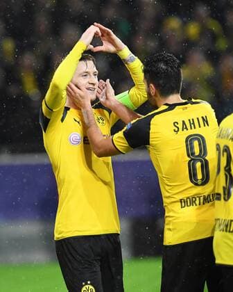 Fussball, UEFA Champions League, Saison 2016 2017, Spieltag 5, Borussia Dortmund-Legia Warschau , 22.11.2016, Signal Iduna Park , Dortmund, Marco Reus,Nuri Sahin, beide BVB, Torjubel