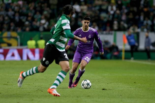 November 22, 2016 - Lisbon, Aveiro, Portugal - Real Madrids midfielder Marco Asensio from Spain in action during the UEFA Champions League match between Sporting Clube de Portugal and Real Madrid at Estadio Jose Alvalade on November 22, 2016 in Lisbon, Portugal. Sporting CP v Real Madrid - UEFA Champions League 2016 17  - ZUMAn230 20161122_zaa_n230_436