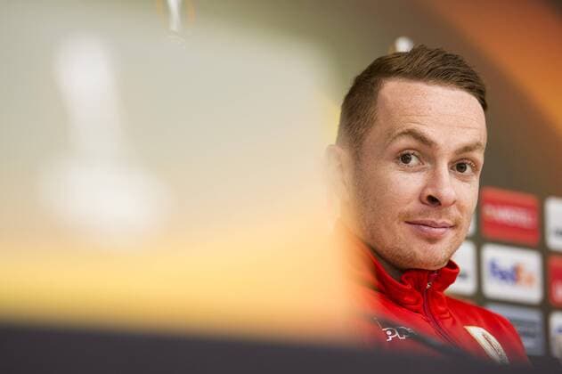 Standard s Adrien Trebel pictured during a press conference PK Pressekonferenz of Belgian soccer team Standard de Liege, Wednesday 23 November 2016, in Vigo, Spain. Tomorrow Standard is playing the fifth game of the group stage of the Europa League competition against Spanish team Celta Vigo, in the group G. NICOLASxLAMBERT  x04981558x