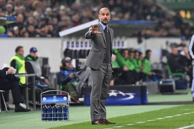 Fußball Champions League Gruppenphase 5. Spieltag Borussia Mönchengladbach - Manchester City am 23.11.2016 im Borussia-Park in Mönchengladbach Josep Pep Guardiola ( Trainer Manchester ) xRx