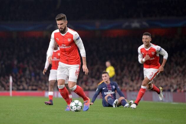 12 Olivier Giroud (ars) - Fussball, Champions League, FC Arsenal vs. Paris Saint Germain PSG - 23 11 2016 AnthonyBIBARD FEP Panoramic 