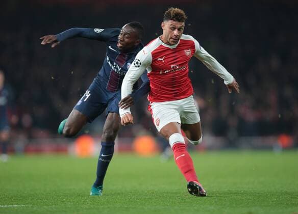 November 23, 2016 - London, England, United Kingdom - Blaise Matuidi of Paris Saint-Germain and Arsenal s Alex Oxlade-Chamberlain during UEFA Champions League Group A match between Arsenal against Paris Saint-Germain at Emirates Stadium on November 23, 2016 in London, England. Arsenal FC v Paris Saint-Germain - UEFA Champions League  - ZUMAn230 20161123_zaa_n230_281