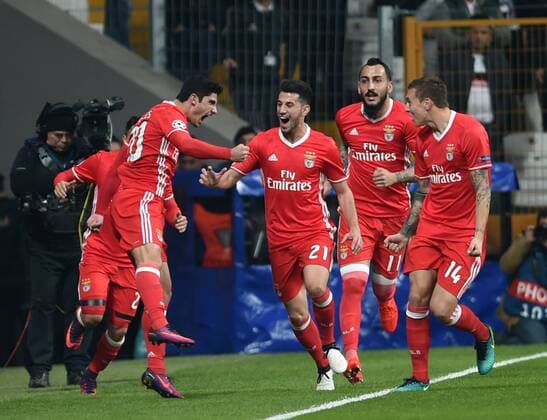 (161124) -- ISTANBUL, Nov. 24, 2016 -- Players of Benfica celebrate scoring during the UEFA Champions League Group B match between Turkey s Besiktas and Portugal s Benfica in Istanbul, Turkey, on Nov. 23, 2016. The match ended with a 3-3 draw. ) (wll) (SP)TURKEY-ISTANBUL-SOCCER-UEFA CHAMPIONS LEAGUE-BESIKTAS VS BENFICA HexCanling 