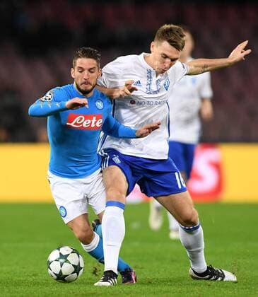 (161124) -- NAPLES, Nov. 24, 2016 -- Dries Mertens (L) of Napoli vies with Serhiy Sydorchuk of Dinamo Kiev during the UEFA Champions League Group B match between Napoli and Dynamo Kiev at the San Paolo stadium in Naples on Nov. 23, 2016. The match ended with a 0-0 draw. )(wll) (SP)ITALY-NAPLES-SOCCER-UEFA CHAMPIONS LEAGUE-NAPOLI VS DINAMO KIEV AlbertoxLingria 