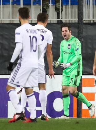Anderlecht s goalkeeper Frank Boeckx celebrates during a fifth game in the group stage (gruop C) of the Europa League competition between Azerbaijani team FK Qabala and Belgian team RSCA Anderlecht, Thursday 24 November 2016, in Baku, Azerbaijan. VIRGINIExLEFOUR  x04982403x