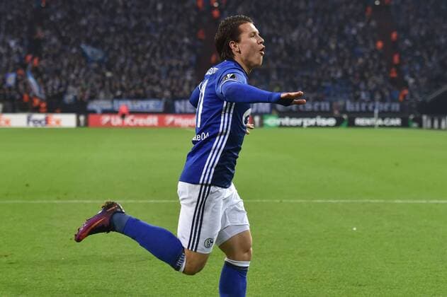 24.11.2016, Fussball UEFA Europa League, 2016 17, 5. Spieltag, FC Schalke 04 - OGC Nizza, Yevhen KONOPLYANKA (FC Schalke 04) jubelt