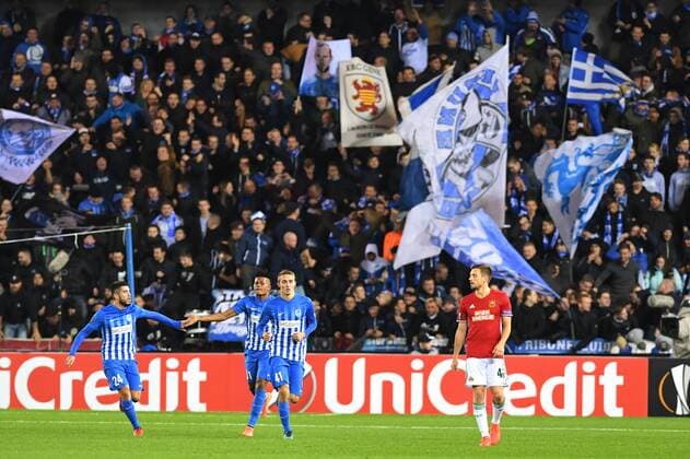 Genk s players celebrate after scoring during a game of the fifth day of the group stage (Group F) of the Europa League competition between Belgian soccer team RC Genk and Austrian team Rapid Wien, Thursday 24 November 2016, in Genk. LUCxCLAESSEN  x04982829x