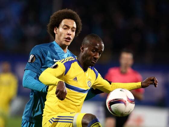 November 24, Russia, St. Petersburg. UEFA Europa League 2016 17- FC Zenit vs FC Maccabi (Tel Aviv, Israel). Player of FC Zenit Axel Witsel (28 blu). AlexanderxKulebyakin 