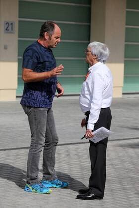 Abu Dhabi Grand Prix, UAE 24 - 27 November 2016 25.11.2016 - Free Practice 1, Gerard Berger (AUT) and Bernie Ecclestone (GBR), President and CEO of FOM 
