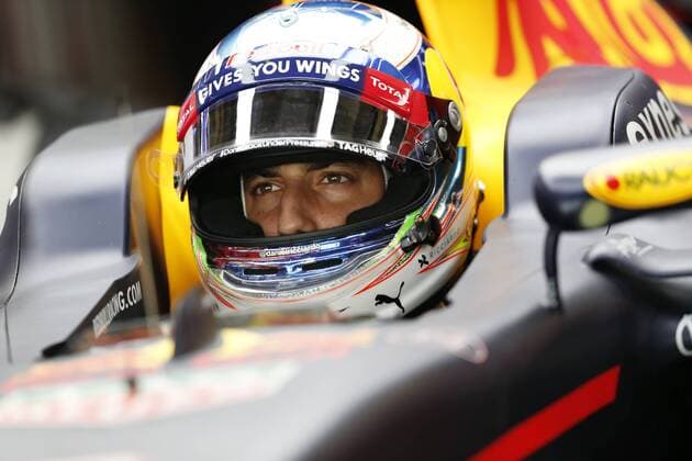 Motorsports: FIA Formula One World Championship WM Weltmeisterschaft 2016, F1 race in Abu Dhabi, 3 Daniel Ricciardo (AUS, Red Bull Racing), xTapx
