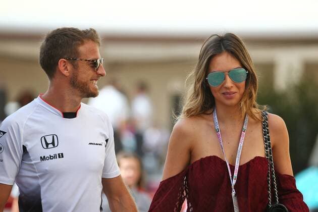 Abu Dhabi Grand Prix, UAE 24 - 27 November 2016 25.11.2016. - Jenson Button (GBR) McLaren with his girlfriend Brittny Ward (USA). 