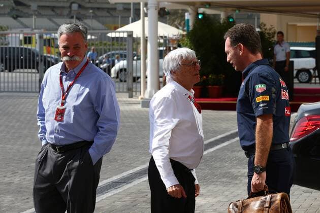 Abu Dhabi Grand Prix, UAE 24 - 27 November 2016 26.11.2016 - Chase Carey (USA) Formula One Group Chairman, Bernie Ecclestone (GBR), President and CEO of FOM and Christian Horner (GBR), Red Bull Racing, Sporting Director 