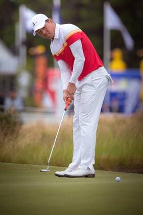 MELBOURNE, VIC - NOVEMBER 27: Ashun Wu of China putts the ball on the final day of the ISPS HANDA World Cup of Golf on November 27, 2016, at Kingston Heath Golf Club in Melbourne, Australia. (Photo by Jason Heidrich Icon Sportswire) GOLF: NOV 27 World Cup of Golf - Final Round Icon161127091 EDITORIAL USE ONLY