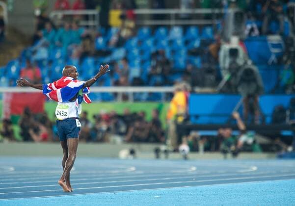Sieger Mohamed Mo Farah (GBR) auf der Ehrenrunde. 15.Wettkampftag am 20.08.2016: Leichtathletik, 5000m Finale der Maenner im Olympic Stadium (Engenhao), Rio. Olympische Sommerspiele in Rio De Janeiro, Brasilien 2016,