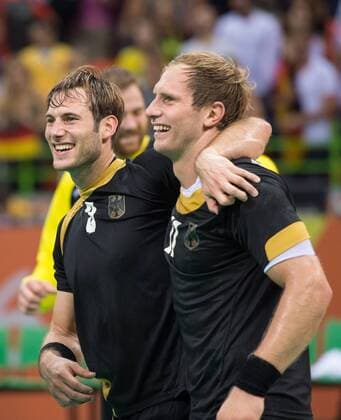 Bronze fuer die Deutschen Handballer - Freude bei Andreas Wolff, Uwe Gensheimer und Steffen Weinhold (vl alleGER) 16.Wettkampftag am 21.08.2016: Handball, Spiel um Platz 3 der Maenner, Polen gegen Deutschland in der Future Arena, Rio. Olympische Sommerspiele in Rio De Janeiro, Brasilien 2016,