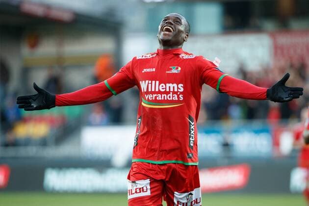 Oostende s Landry Nany Dimata celebrates after scoring during the Jupiler Pro League match between KV Oostende and RC Genk, in Oostende, Sunday 27 November 2016, on day 16 of the Belgian soccer championship. KURTxDESPLENTER  x04984717x