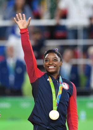 Rio 2016, Olympische Sommerspiele, Olympics, Oylmpic Summer Games,07.08.2016, Rio de Janeiro, RIO2016, Turnen Frauen, Mannschaft, Siegerehrung, Simone Biles, USA, Goldmedaille,