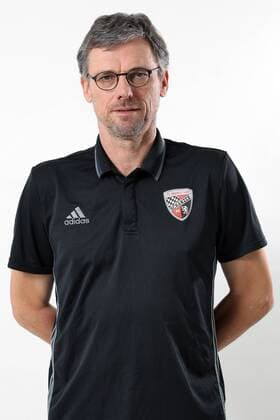 1. Bundesliga - Fußball - FC Ingolstadt 04 - Fotoshooting - Portrait - Co-Trainer Michael Henke (FCI) 1. BL - FC Ingolstadt 04 Saison 2016 2017 Fotoshooting - Portrait