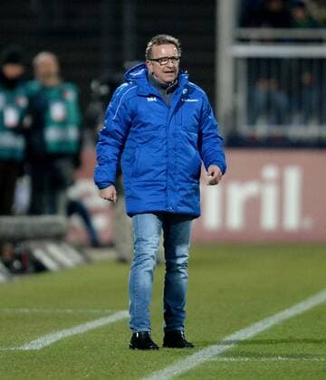 04.12.2016, xfux, Fussball 1.Bundesliga, SV Darmstadt 98 - Hamburger SV, emspor emonline deloka, v.l. Trainer Norbert Meier (SV Darmstadt 98) Darmstadt
