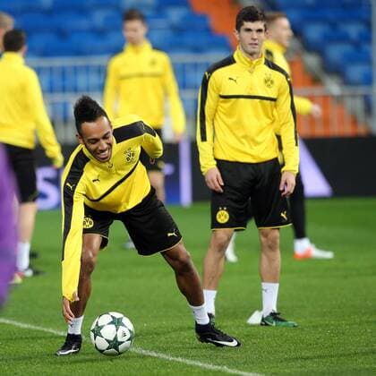 Pierre-Emerick Aubameyang (Borussia Dortmund 17) gut gelaunt beim Training, Training, Real Madrid - Borussia Dortmund, UEFA Champions League, Fussball, 06.12.2016, Madrid Copyright: xLangerx xEibner-Pressefotox EP_HLR