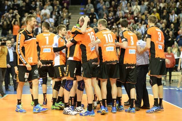 Volleyball, Herren, Saison 2016 17 CEV Champions League, 1. Spieltag, BR Volleys - Cucine Lube Civitanova, Jubel nach dem 3:1-Erfolg gegen Civitanova, 06.12.16,