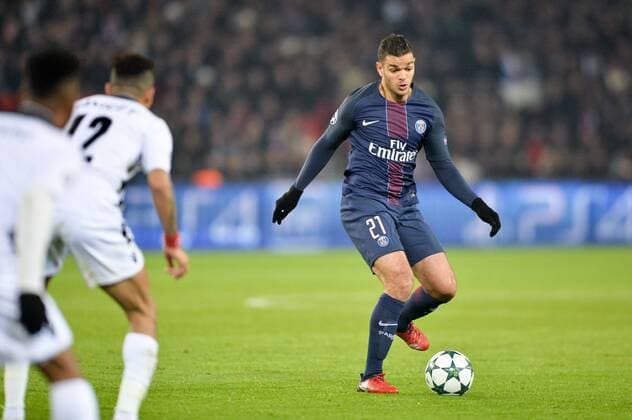 Fußball, CL, Paris St. Germain - Ludogorez Rasgrad 21 HATEM BEN ARFA (psg) - Paris, Frankreich - Fussball, Champions League, Paris Saint Germain PSG vs. PFC Ludogorets Razgrad - 06 12 2016 AnthonyBIBARD FEP Panoramic 