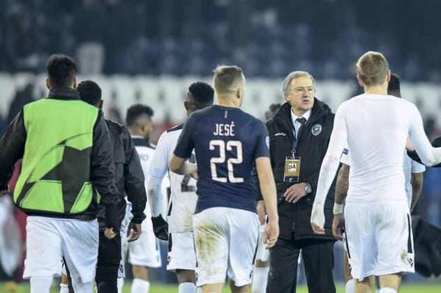 Fußball, CL, Paris St. Germain - Ludogorez Rasgrad Georgi Dermendzhiev ( entraineur Ludogorets ) FOOTBALL : Paris Saint Germain vs Ludogorets - Champions League - Paris - 06 12 2016 FedericoPestellini Panoramic 