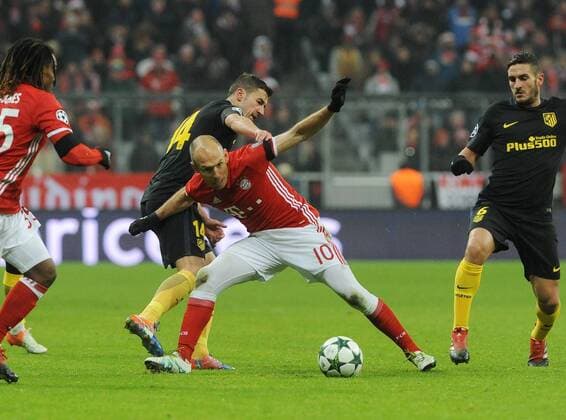 Bildmitte Arjen Robben (FC Bayern Muenchen), dahinter Gabi (Madrid), beim CL-Spiel zwischen FC Bayern Muenchen und Atletico Madrid am 06.12.2016. Munechen Copyright: xStuetzle xEibner-Pressefotox EP_wse