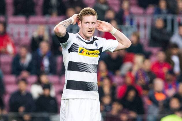 VfL Borussia Monchengladbach s Andre Hahn during Champions League match between Futbol Club Barcelona and VfL Borussia Mönchengladbach at Camp Nou Stadium in Barcelona , Spain. December 06, 2016.  (20161206126)