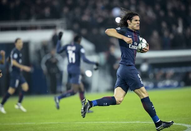 Edinson Cavani ( PSG ) FOOTBALL : Paris Saint Germain vs Ludogorez Rasgrad - Champions League - Paris - 06 12 2016 FedericoPestellini Panoramic 