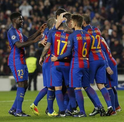 BARCELONA, Dec. 6, 2016 -- Barcelona team celebrate after Arda Turan scores during the UEFA Champions League match against Borussia Monchengladbach at Camp Nou stadium in Barcelona, Spain, Dec. 6, 2016. Barcelona won 4-0. ) (SP)SPAIN-BARCELONA-SOCCER-BARCELONA VS BORUSSIA MONCHENGLADBACH PauxBarrena 