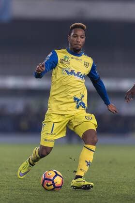 Jonathan de Guzman (Chievo), DECEMBER 5, 2016 - Football Soccer : Italian Serie A match between Chievo Verona 0-0 Genoa CFC at Stadio Marc Antonio Bentegodi in Verona, Italy. Noxthirdxpartyxsales  (ptmb103662)