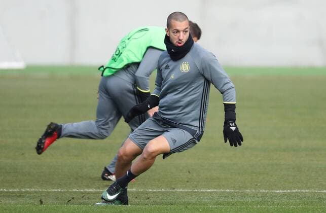 Anderlecht s Sofiane Hanni pictured during a training session of Belgian soccer team RSC Anderlecht in Brussels, Wednesday 07 December 2016. Tomorrow Anderlecht is playing the sixth and last game in the group stage (group C) of the UEFA Europa League competition against French club AS Saint-Etienne. Anderlecht is leader of the group and already qualified for the next stage. VIRGINIExLEFOUR  x04991998x