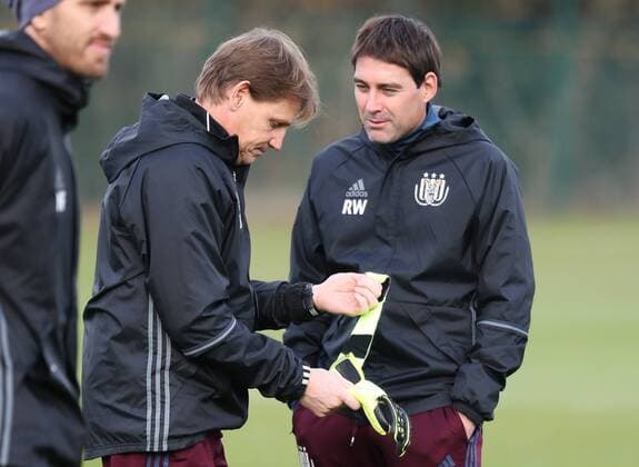 Anderlecht s keeper trainer Max de Jong and Anderlecht s head coach Rene Weiler pictured during a training session of Belgian soccer team RSC Anderlecht in Brussels, Wednesday 07 December 2016. Tomorrow Anderlecht is playing the sixth and last game in the group stage (group C) of the UEFA Europa League competition against French club AS Saint-Etienne. Anderlecht is leader of the group and already qualified for the next stage. VIRGINIExLEFOUR  x04992045x