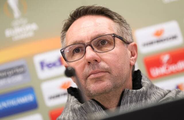 SOCCER - UEFA EL, Rapid vs Bilbao, preview VIENNA,AUSTRIA,07.DEC.16 - SOCCER - UEFA Europa League, group stage, SK Rapid Wien vs Athletic Club Bilbao, preview, press conference PK Pressekonferenz of Rapid. Image shows head coach Damir Canadi (Rapid). GEPAxpictures xPhilippxBrem