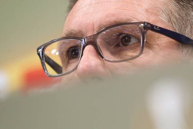 SOCCER - UEFA EL, Rapid vs Bilbao, preview VIENNA,AUSTRIA,07.DEC.16 - SOCCER - UEFA Europa League, group stage, SK Rapid Wien vs Athletic Club Bilbao, preview, press conference PK Pressekonferenz of Rapid. Image shows head coach Damir Canadi (Rapid). GEPAxpictures xPhilippxBrem