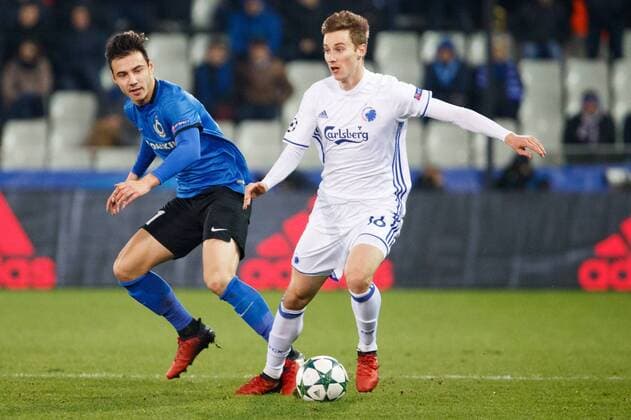 Club s Dion Cools and Kobenhavn s Jan Gregus fight for the ball during the sixth and last game of the group stage of the Europa League competition between Belgian soccer team Club Brugge and Dannish club FC Kopenhagen, in the group G, Wednesday 07 December 2016, in Brugge. KURTxDESPLENTER  x04993195x