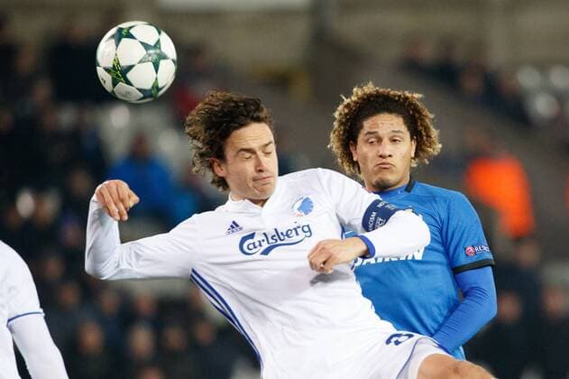 Kobenhavn s Thomas Delaney and Club s Felipe Gedoz Da Conceicao fight for the ball during the sixth and last game of the group stage of the Europa League competition between Belgian soccer team Club Brugge and Dannish club FC Kopenhagen, in the group G, Wednesday 07 December 2016, in Brugge. KURTxDESPLENTER  x04993203x