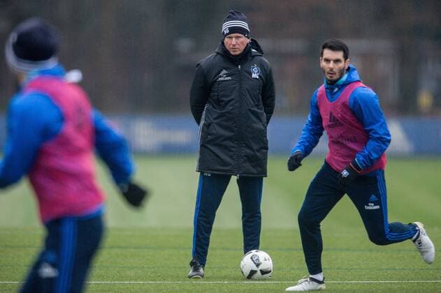 Deutschland, Hamburg , Volkspark Stadion, Fussball, 1. Bundesliga, Saison 2016 2017 , Training des Hamburger SV , Trainer Markus Gisdol, Emir Spahic (HSV)