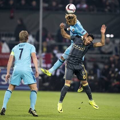 (L-R) Dirk Kuyt of Feyenoord, Tonny Vilhena of Feyenoord, Josef de Souza Dias of Fenerbahce SKduring the Europa League group A match between Feyenoord and Fenerbahce SK on December 08, 2016 at the Kuip stadium in Rotterdam, The Netherlands. Feyenoord v Fenerbahce SK UEFA Europa League 2016 2017 xVIxGerritxvanxKeulenxIVx 6726319