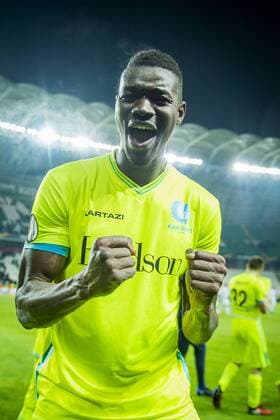Gent s Kalifa Coulibaly celebrates after winning the sixth and last game of the group stage of the Europa League competition in the group H, between Belgian first league soccer team KAA Gent and Turkish soccer club Konyaspor in Konya, Turkey, Thursday 08 December 2016. JASPERxJACOBS  x04994051x