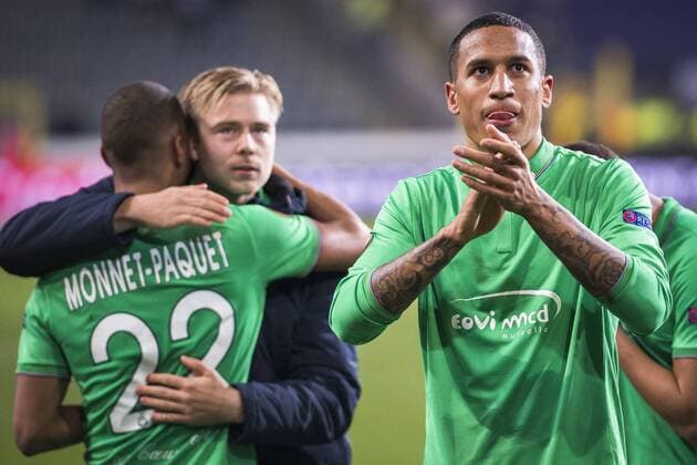 Saint-Etienne s Kevin Monnet-Paquet, Saint-Etienne s Alexander Soderlund and Saint-Etienne s Leo Lacroix celebrate after winning the sixth and last game in the group stage (group C) of the UEFA Europa League competition between Belgian soccer club RSC Anderlecht and French club AS Saint-Etienne, in Brussels, Thursday 08 December 2016. Anderlecht is already qualified for the next stage. LAURIExDIEFFEMBACQ  x04994132x