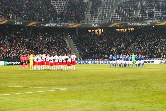SOCCER - UEFA EL, RBS vs Schalke SALZBURG,AUSTRIA,08.DEC.16 - SOCCER - UEFA Europa League, group stage, Red Bull Salzburg vs FC Schalke 04. Image shows both teams. GEPAxpictures xFelixxRoittner